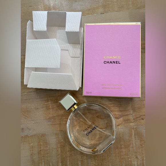 Chanel Chance collectible perfume bottle with box vanity decor - Picture 8 of 9